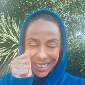 Filomena Cautela Instagram - Este é o meu primeiro desejo para 2024, se puderem partilhem. Link do programa nas histórias ou stories ou o camandro. 
O segundo será saúdinha.
E o terceiro e mais importante: coragem. Coragem para viver, coragem para que se denunciem e se travem as atrocidades que estão a ser cometidas contra a humanidade, um pouco por todo o Mundo, com todos a assistir.