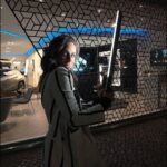 Filomena Cautela Instagram - Alguém aí sabe o que é um artesão Takumi? Então, os Takumi para entrarem na @lexusportugal têm de fazer aquele origami em menos de 90 segundos com a mão não dominante. Achei giro. Bom, esta é só uma das histórias que se descobrem no concessionário da Lexus. É todo um Mundo. Em querendo, passai lá! Ide maltinha, ide! @lexusportugal #lexusportugal