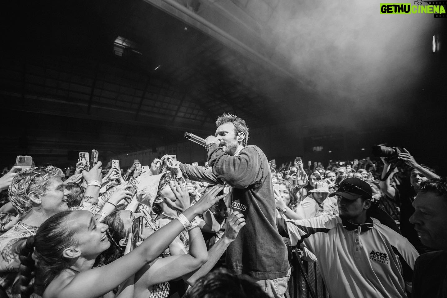 Finneas O'Connell Instagram - LANEWAY ♥️ photos by @jessgleeson