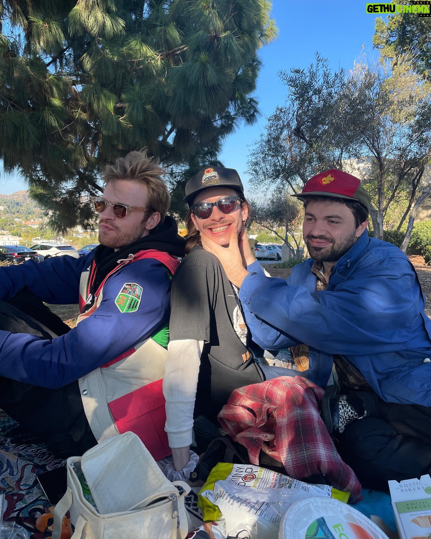 Finneas O'Connell - 438.9K Likes - Thankful!!!!