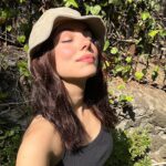 Fiona Palomo Instagram – 🌷🍃💐🌸🌼🪻🌿🍃