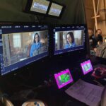 Fiona Palomo Instagram - Esta peli que filmamos en el 2021 ya va a salir a la luz!! Interpretar a ‘Viviana’ fue tan bonito… me encanta que es atemporal y enamorada de una época que a mi también me encanta… Gracias a Piti, Jorge y Conchita, @videocine , mis compañeros y todo el crew por cuidarme con tanto cariño siempre y llenar el set de luz!!! 💐