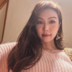 Fiona Sit Instagram - 其實頭髮很長的這幾年，我自己出門大多數都放棄了給自己做造型，因為太難，太久了！剪完它，改天立刻給自己捲了個髮型，還很快！oh yeah ！ 好開心， 好簡單！ 不想留長了！好方便啊！ time saving ❤️❤️❤️