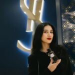 Fita Anggriani Instagram - Let’s celebrate your Eid & Ramadhan with YSL Beauty ✨ Lagi ada Pop Up store nya @yslbeauty di @senayancity untuk kamu bisa cari Ramadhan giftset buat orang tersayang 💗 Available at YSL Beauty’s boutique and website yslbeauty.co.id 🛒 #YSLbeauty #YSLBeautyID #EmbraceTheNight