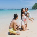 Fita Anggriani Instagram - Ini foto hanya untuk Instagram sajah gez , aslinya mah punteun banyak adegan reog ponorogonya ☺️ (yg sering ikutin story mamak pasti paham ya hehe) Kata mamak sih yg keren @sweet.escape 🥹🫶🏼 bisa sabar dan dapetin candid shot yg mamak sendiri ga nyangka hasilnya semua ga pernah ada yg failed 🥹 Kalian bisa pake code promo mamak gez FITA10 (10% extra 10 photos for photoshoot with SweetEscape in all destination) 🤍✨