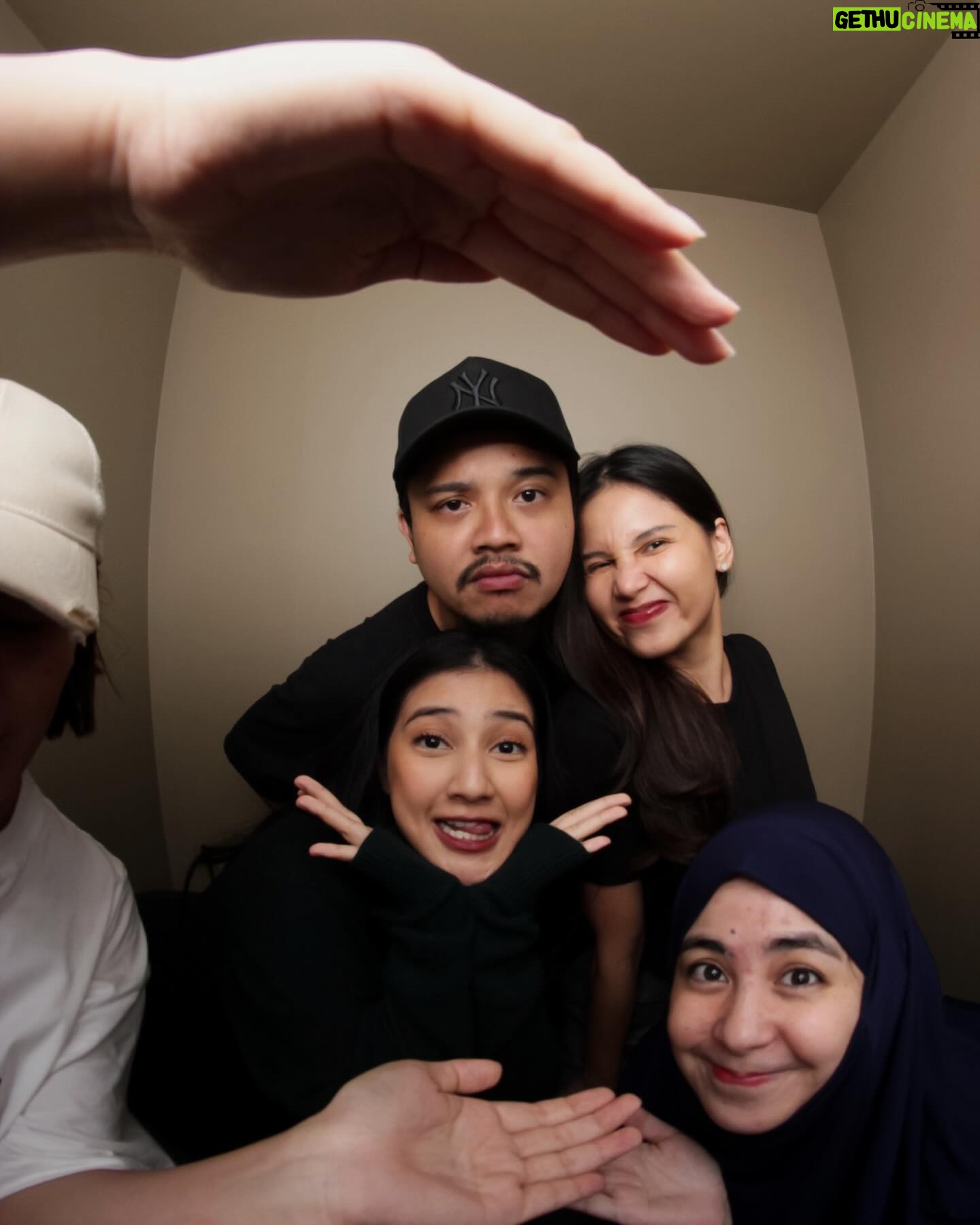 Fita Anggriani Instagram - Jadi kek mana ? 😭