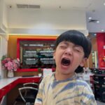 Fita Anggriani Instagram - Masya Allah bahagianya adek yg abis potong lambut untuk menyamvut lebaran ☺️🤲🏼