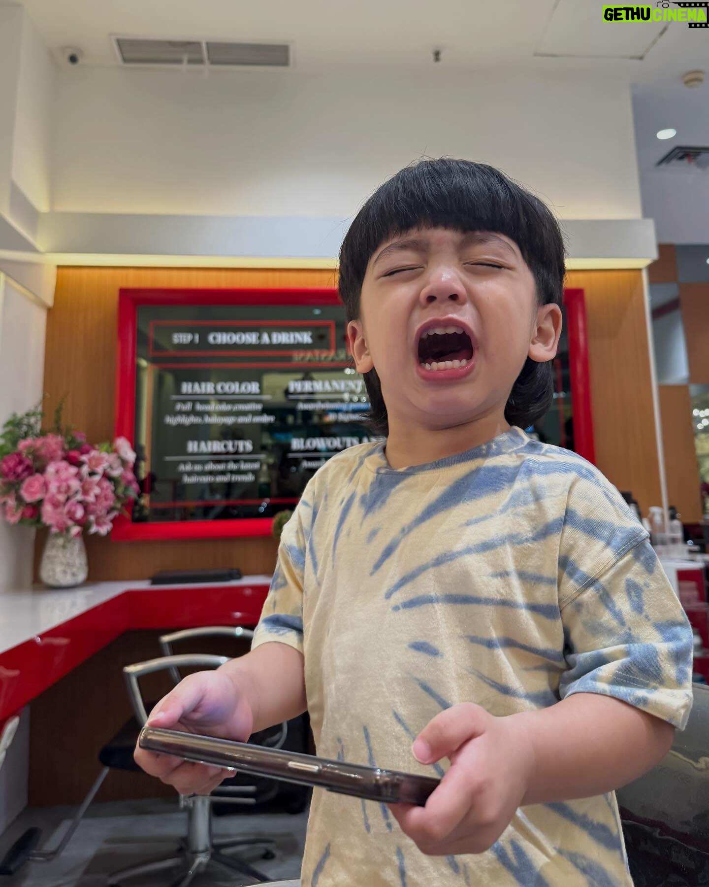 Fita Anggriani Instagram - Masya Allah bahagianya adek yg abis potong lambut untuk menyamvut lebaran ☺️🤲🏼