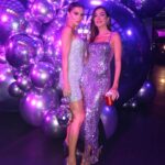 Flávia Viana Instagram - Noite especial para prestigiar o lançamento da linha de make da minha amiga linda @nahcardoso 🫶🏼 Tudo impecável! Todo sucesso do mundooo!!! Encontro com pessoas especiais de energia linda!