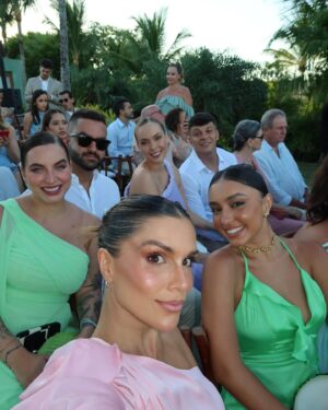 Flávia Viana Instagram - O “sim” mais lindo! 💍💐❤️

#CasamentoMariERomulo