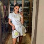 Flávia Viana Instagram - GRWM diretamente das quadras 🎾 Que tal?! #GRWM #tenista #style #moda