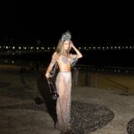 Flávia Viana Instagram - Baile do Copa w/ @theofficialpandora 💍✨ Memorável! Cabeça @graciellastarling Look @israelvalentimoficial Foto @lucasmavinga #PandoraInRio #PandoraSquad24 #PandoraTakesRio #BailedoCopa #Carnaval
