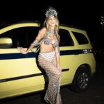 Flávia Viana Instagram - Baile do Copa w/ @theofficialpandora 💍✨ Memorável! Cabeça @graciellastarling Look @israelvalentimoficial Foto @lucasmavinga #PandoraInRio #PandoraSquad24 #PandoraTakesRio #BailedoCopa #Carnaval
