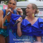 Flávia Viana Instagram - A @appdaki convidou a gente para invadir as ruas do carnaval de São Paulo e ajudar a resolver o maior problema de todo folião: CERVEJA QUENTE! Com a TROCA EXTRAORDINÁRIA, trocamos as cervejas quentes por cervejas geladas ❄️🍺👀 Sua cerveja tá quente aí? Então pede gelada na Daki! Afinal, a Daki é essencial para o seu carnaval 😎💙 baixe o app e garanta várias promoções para se preparar e curtir o carnaval do esquenta até o after! *beba com moderação *proibido para menores de 18 anos #TrocaExtraordinaria #publi