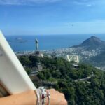 Flávia Viana Instagram - Me despedindo do Carnaval com @theofficialpandora da forma mais linda, sobrevoando a Cidade Maravilhosa e preenchida de boas memórias que levarei comigo! Cada Charm contará um pedacinho do nosso Carnaval! Foi Lindooooo e até breve 🙏🏼💗✨ Dress @theresaoficial Foto @lucasmavinga #PandoraInRio #PandoraSquad24 #PandoraTakesRio #carnaval