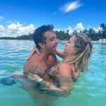 Flaviana Seeling Instagram – Mi gran compañero que me regaló la vida ❤️ lo que siempre quise y esperé, gracias esposo mío por ser mi partner en cada aventura, por escucharme, aconsejarme y mostrarme tu visión tan bonita de las cosas, te amo ❤️.