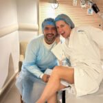 Flaviana Seeling Instagram – Queremos contarle al mundo entero que juntos y con mucho amor tomamos la decision de intentar tener un hijo! 💕
En un comienzo tuvimos muchas dudas, lo veíamos complejo y difícil, era algo solo entre nosotros como pareja….Pero en el camino, encontramos a muchas personas que tenían las mismas dudas, por eso quisimos contarles esta noticia y abrir este proceso que estamos viviendo para que sirva tambien a otras personas de apoyo y que sepan que absolutamente todo es posible. ☀️
Junto a SGFERTILITY comenzamos un proceso lleno de esperanza y con mucha Fe de que todo resultará bien y ponemos en manos de Dios que podamos pronto contarles una linda noticia y que nos dé la bendición.🙏🏻
Gracias @sgfertility_chile por el buen trato, el respeto, el amor que nos han dado en este proceso! Son increíbles y definitivamente estamos en las mejores manos.💖