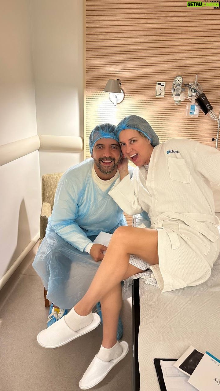 Flaviana Seeling - 10.9K Likes - Queremos contarle al mundo entero que juntos y con mucho amor tomamos la decision de intentar tener un hijo! 💕
En un comienzo tuvimos muchas dudas, lo veíamos complejo y difícil, era algo solo entre nosotros como pareja….Pero en el camino, encontramos a muchas personas que tenían las mismas dudas, por eso quisimos contarles esta noticia y abrir este proceso que estamos viviendo para que sirva tambien a otras personas de apoyo y que sepan que absolutamente todo es posible. ☀️
Junto a SGFERTILITY comenzamos un proceso lleno de esperanza y con mucha Fe de que todo resultará bien y ponemos en manos de Dios que podamos pronto contarles una linda noticia y que nos dé la bendición.🙏🏻
Gracias @sgfertility_chile por el buen trato, el respeto, el amor que nos han dado en este proceso! Son increíbles y definitivamente estamos en las mejores manos.💖