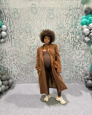 Fleur East Instagram - You are not just waiting. You are growing in your capacity to be prepared for what’s to come ✨

1. Stepped into Mama and baby world for a day 🍼
2. Made some cacao, almond and coconut milk with porridge
3. This ain’t Texas 😂
4. The Final Push! 
5. Bed for our new roommate 🥰
6. Bump around! 🎵🎤
7. Plantain & stew but make it fine dining 😆
8. The waiting…🙏