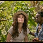 Flora Martínez Instagram - 🌟 Hola a todos, 🌟 Quiero compartir con ustedes el tráiler de “Itzia, Tango & Cacao”, mi primera película como directora, en la que tengo el honor de interpretar a Itzia, una mujer mágica y valiente. Este proyecto ha sido creado con un inmenso cariño y dedicación, con un equipo increíble que ha puesto su corazón en cada detalle. Está dedicado a la maravillosa gente del campo colombiano que cultivan el cacao y a las personas de la comunidad sorda, quienes han tocado mi vida de una manera profunda y han cambiado mi perspectiva sobre el mundo. Agradezco inmensamente el amor y el apoyo de todos ustedes en todos sus mensajes que me cargan con la mejor energía. Estreno el 26 de octubre en todas las salas de cine de Colombia. 🍿🎬🌟🍿 #ITZIATangoYCacao #FloraMartínez #NuevoCineColombiano #RealismoMágico