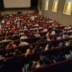 Flora Martínez Instagram - Boletas casi agotadas en San Vicente de Chucurí. Más de 5.000 personas verán @itziatangoycacao en su hermoso teatro municipal en varias funciones programadas hasta el lunes. Me llena de orgullo haber logrado devolverle al municipio Capital Cacaotera De Colombia la película en la que ellos son protagonistas y por primera vez además. Algo histórico que me llena de felicidad. Viva el cine y viva Colombia!❤️🇨🇴 . . @laserdcp @itziatangoycacao @cinecolorcol @sanvicentech @gobernaciondesantander #cinecolombiano @academiacolcine @mincultura