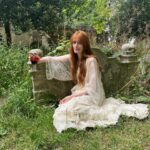Florence Welch Instagram - Hope everyone is having a good summer x