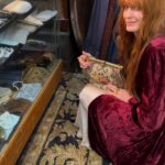 Florence Welch Instagram – Picking up a few practical items 🪓

Huge thank you to vintage icon @coravioletwalters and her family for letting us explore their magical store @losteras in Chicago. 

FYI I did not get the bag but I did get the bonnet Lord help me.