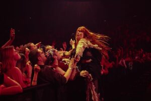 Florence Welch Instagram - Did you miss me 🧛🏻‍♂️

@lillieeiger