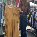 Florence Welch Instagram - Just a spot of bonnet shopping before we hit the road 🚂