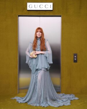 Florence Welch Instagram - Grazie @gucci 🛗