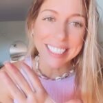 Florencia Bertotti Instagram - ¡Escuchame una cositaaaa! En el video te cuento un secreto que no te querés perder...🤫 Este 27 de febrero HBO Max pasa a llamarse “Max”. En el video te cuento todas las novedades. Si ya sos suscriptor, tu perfil, configuración y el historial sigue siendo igual! Pero si no lo sos, aprovechá los nuevos planes de lanzamiento! @hbomaxla @hbomaxar #HBOMaxSeConvierteEnMax #publicidad