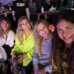 Florencia Bertotti Instagram - Grupito del amor ❤️ Que linda noche de canciones con @vane_butera y su talento enorme ✨💫⭐️⚡️ @julietakent @lencinaseugenia @paumoralesok @magdadevoto Las quierooooo! ❤️❤️❤️❤️