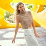 Florencia Bertotti Instagram - Día de prensa en Mexico 🇲🇽 Hoy nos vemos en Tijuana, en el Trompo 20hs🔥🌼🎤💛 Los esperamos ahí!!❤️