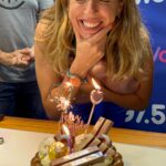Florencia Bertotti Instagram - 💐 ¡En días y flores estamos de festejo! 🌺 ¡FELIZ CUMPLE @florbertottiok ! Te queremos mucho 🌺 ❤️ 👇🏼 Leemos tus mensajitos para Flor 👇🏼❤️