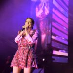Florencia Bertotti Instagram - Que noche más linda y emotiva la que vivimos en Uruguay 🇺🇾 todos lagrimeamos o solo yo???🥴😂🙌🏻💛 Muchas gracias x acercarse con tanto amor! Tantas ganas de cantar, tanto cariño!!! También a todos los que vienen de diferentes países, toda esa energía linda hace que cada show sea único!! Gracias gracias gracias!! 🙏🏼 Próxima fiesta! Peru, lima 11/11 🇵🇪