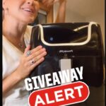 Florencia de Saracho Instagram – Giveaway !!! Para ganar esta freidora de @powerxlmexico que es vaporera, freidora de aire y Combo, solo Tienes que seguir la cuenta de @powerxlmexico y a mi @flordesaracho etiqueta a 3 de tus amigos y listo ya estás participando… mucha suerte !!! 😀