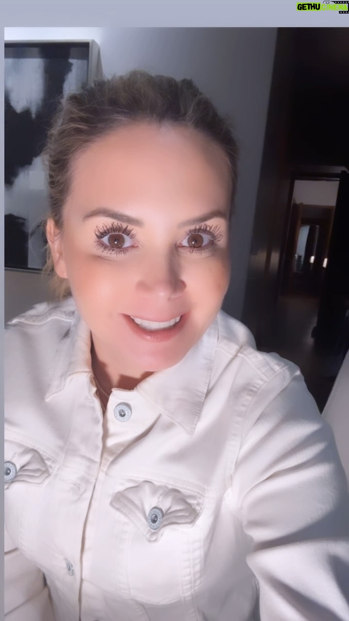 Florencia de Saracho Instagram - @portumadrevota #PorTuMadreVota