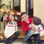 Florencia de Saracho Instagram - Por ustedes TODO…. Dios nunca soltará tu mano en medio de las pruebas; El siempre te sostiene… Diciembre 24 y 25 todo está bien todo marcha con normalidad, de pronto en segundos cambian los planes, llega el miedo la angustia el estrés entre otras cosas. Pero aquí estoy, de vuelta y con muchas ganas de seguir adelante, a ti que me lees y estás pasando por algo que te atormente, te quite la calma,o ya sea alguna enfermedad, recuerda que Dios jamás nos pone pruebas que no podamos superarlas.