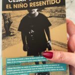 Florencia de la V Instagram - Los colores del otoño 🍁 y lecturas necesarias ✊
