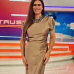 Florencia de la V Instagram – La belleza de las líneas simples.