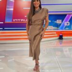 Florencia de la V Instagram – La belleza de las líneas simples.