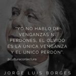 Florencia de la V Instagram – Simple 
Clásico 
Eterno 
@breeders_furs 
@iman_official 
@marcelohigh