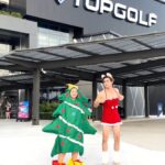 Focus Jirakul Instagram - มาฉลองเทศกาลแห่งความสุขกันกับ @topgolfthailand สนุกพร้อมลุ้นรับรางวัลกับ Golden Ball แจกจริงๆแจกทุกวันตลอดเดือนธันวาคมนี้ รีบมาเลย! #Topgolfthailand #Topgolfmegacity #Goldenball2023
