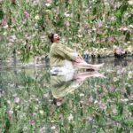 Focus Jirakul Instagram - ❾ teamLab Planets ใครสายถ่ายรูป พลาดไม่ได้ ด้วยประการทั้งปวง สวยแบบทุกมุมจริงๆ อยู่ทั้งวันก็ยังไหว มุมถ่ายรูปเยอะมากกก เป็นงานศิลปะที่เปิดหลายการรับรู้จริงๆกระซิบบอกอีกอย่าง กลิ่นด้านใน ที่นี่เค้าบอกว่าเป็นกลิ่นอวกาศ ยืนยันจากนาซ่าจ้า! ใครอยากดมกลิ่นอวกาศ แวะมาดมได้เด้ออ!!!! #10จุดใหม่ในโตเกียวที่ต้องไป #TokyoTokyo