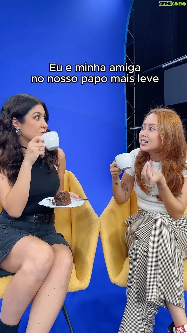 Foquinha - 37.6K Likes - marca sua amiga fofoqueira do apocalipse 🗣️
Baphos de março tá no ar com a apocaliptica @jaquelineguerreiro ❤️ Corre no canal!