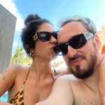 Foquinha Instagram - aleatórias dos nossos dias no @nickresortrivieramaya 💚 De 1 a 10, qual representa vcs em viagem kk? agora bora de cidade do méxico! ✈️ 1. “de quem é o próximo ex?” 2. Vistinha de todos os dias 3. Família Rocha tomando banho de slime 4. Meus novos amigos 5. Parcinha de bar da pisci 6. A própria Dora aventureira 7. Viciada em café da manhã kk 8. Vai um drink de “slime” aí?! 9. Ele e a piña colada dele 10. Tacos 🫶 #DORA #NickResortRivieraMaya