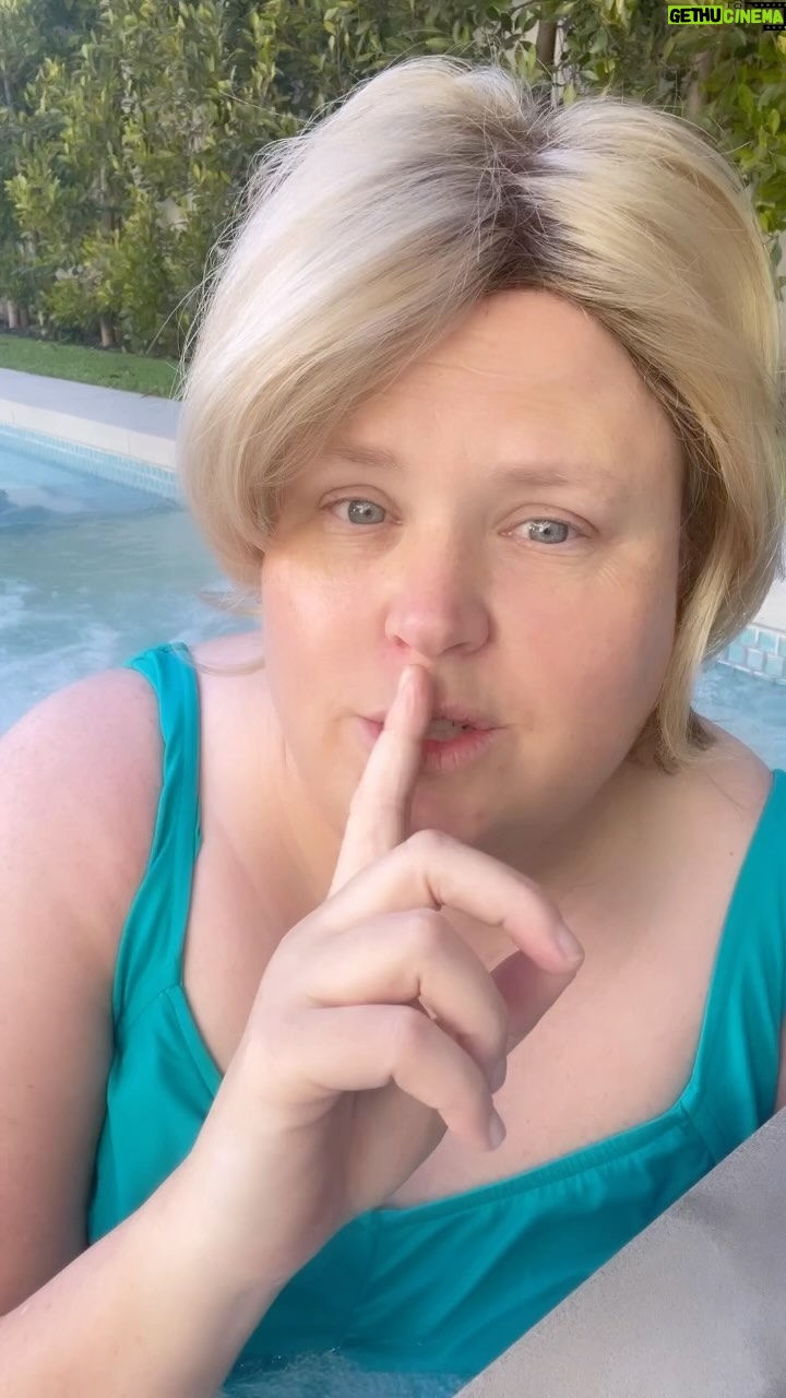 Fortune Feimster - 14.1K Likes - Anybody else just want some peace and quiet? #Brenda