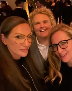 Fortune Feimster Instagram - Felt like prom weekend in LA with all the award shows popping back up. Super fun running into friends who were all looking so handsome.