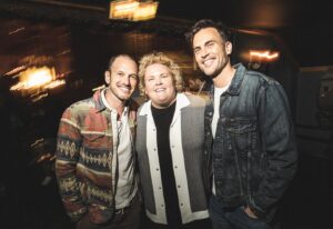 Fortune Feimster Instagram - Los Angeles! Thank you so much for a magical night. Touring can be lonely so it was really cool getting to share this show with my friends. And being able to experience all the joy in that room with everyone. Had a surprise drop in by my Handsome pal Tig Notaro. Great sets by @zachnoetowers and @caitlinpeluffo. All started here in LA at the Comedy Store 17 years ago. Another beautiful full circle moment. 📷 @justoffthesix