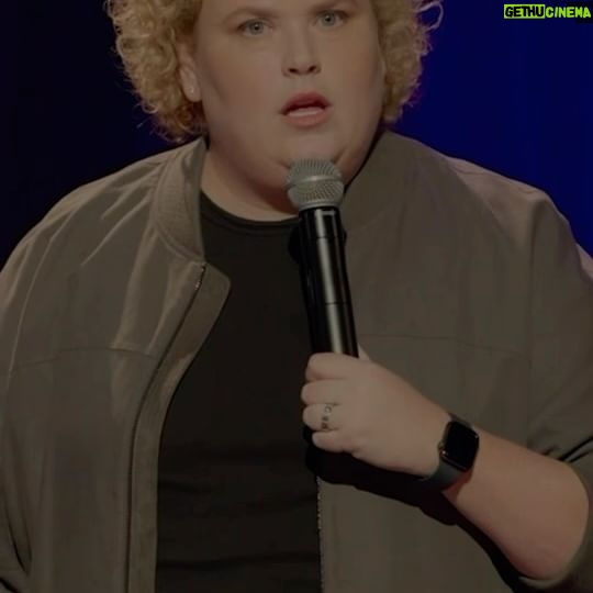 Fortune Feimster - 21.7K Likes - If there’s one thing to learn from this, it’s always know where the nearest kitten heel is.
#kittenheel #homesecurity #fortunefeimster #goodfortune